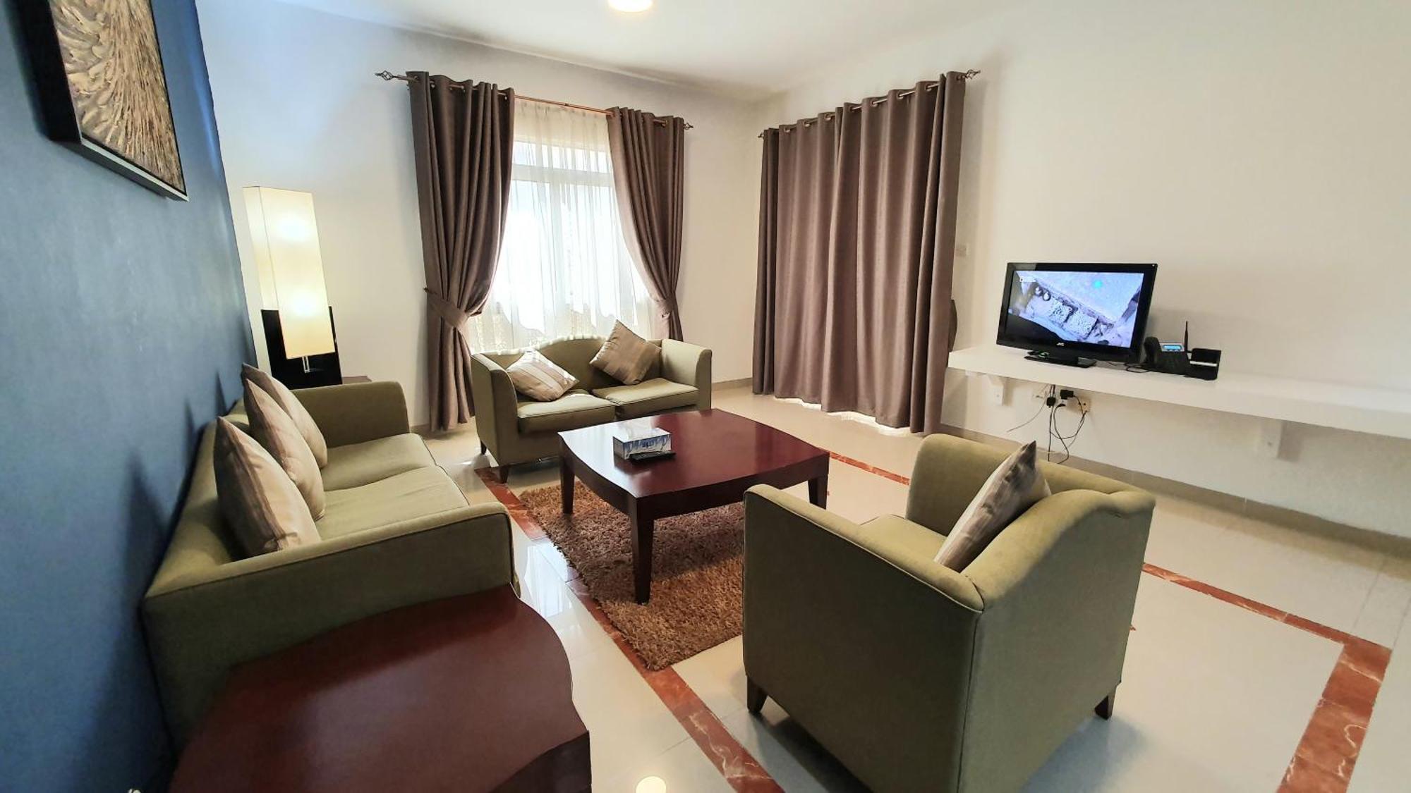 Muscat Oasis Residences Bagian luar foto