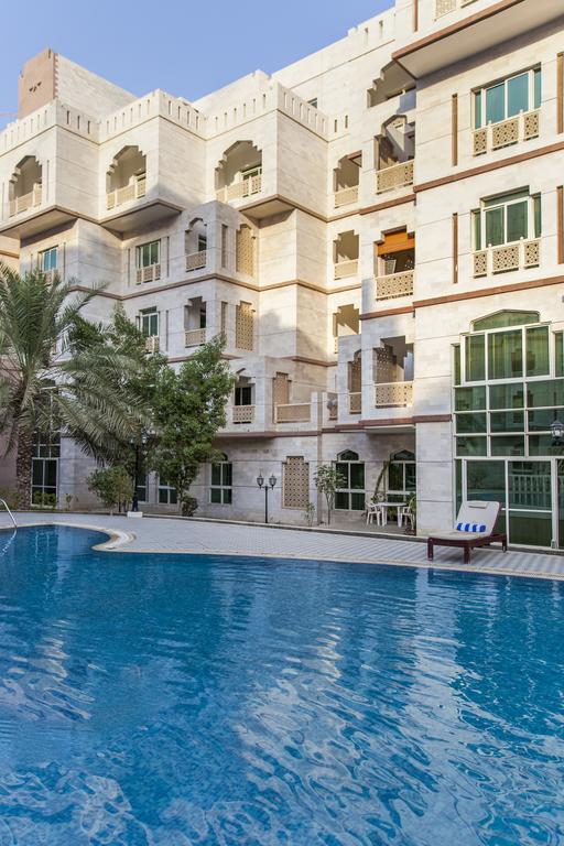 Muscat Oasis Residences Bagian luar foto
